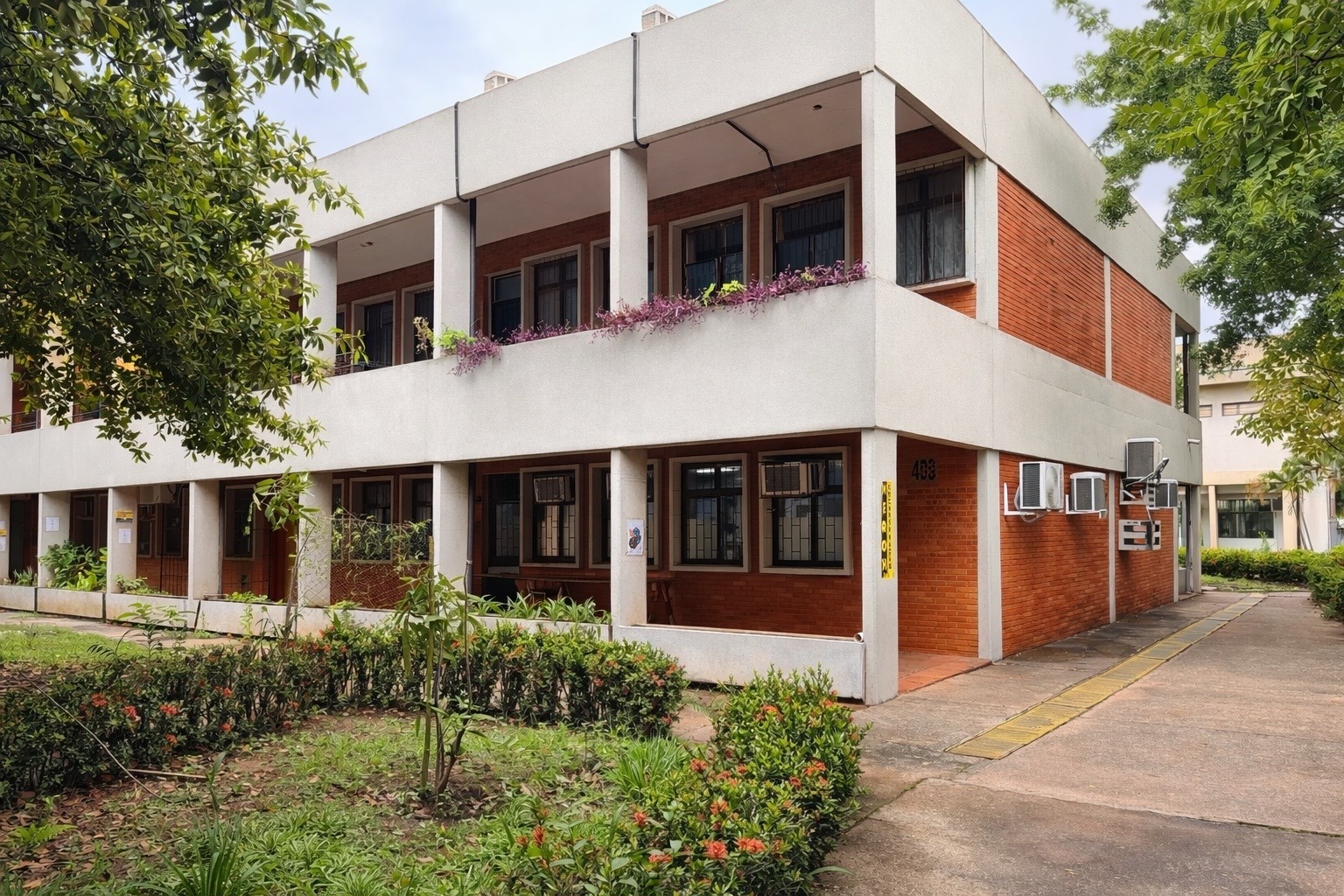 Entrada do prédio do NTA